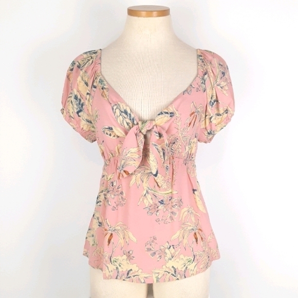 Anthropologie Sanctuary Tropical Floral Print Front Tie Blouse - Picture 2 of 12